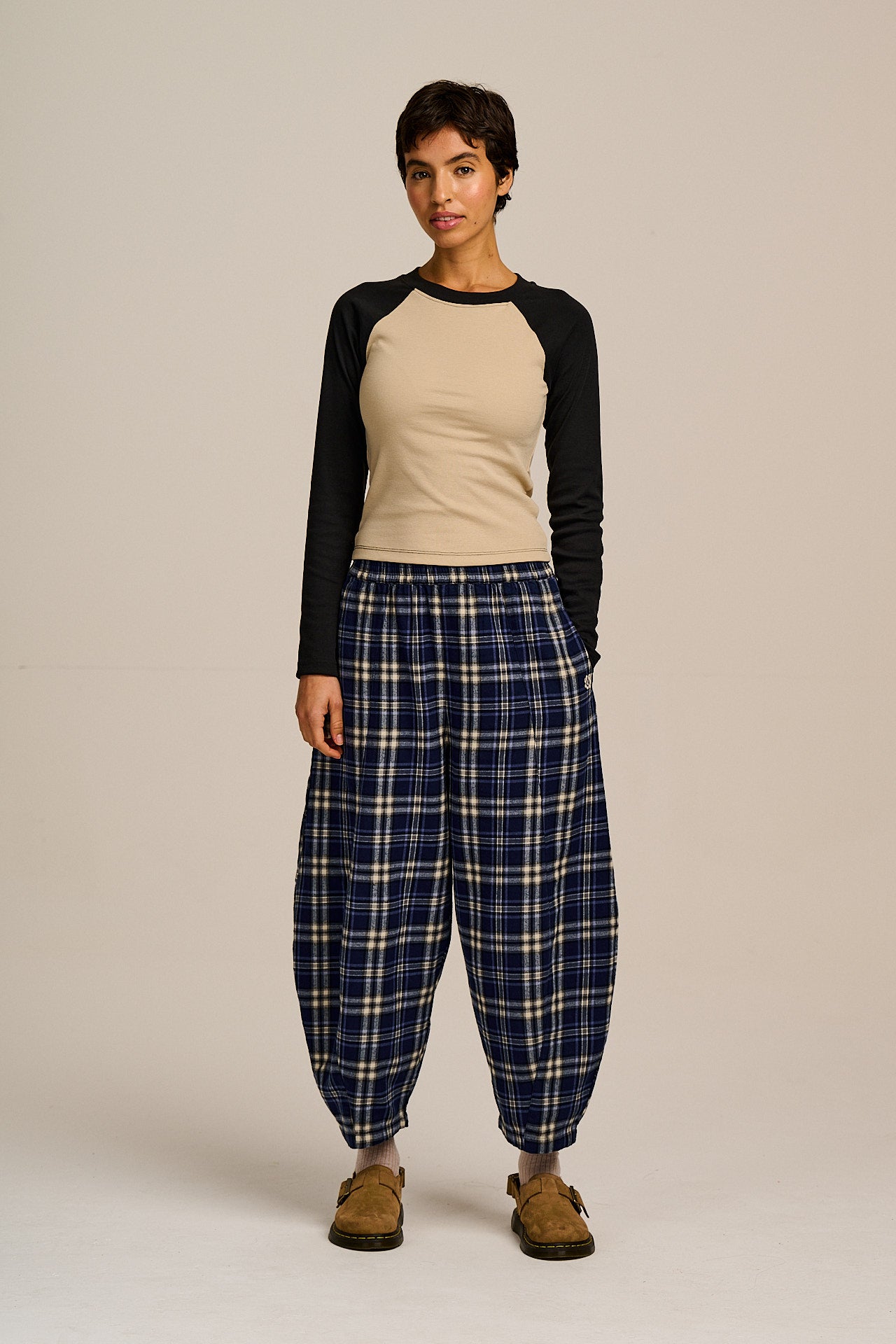 Obregon - Barrel Leg Brushed Cotton Trousers in Blue Tartan Check