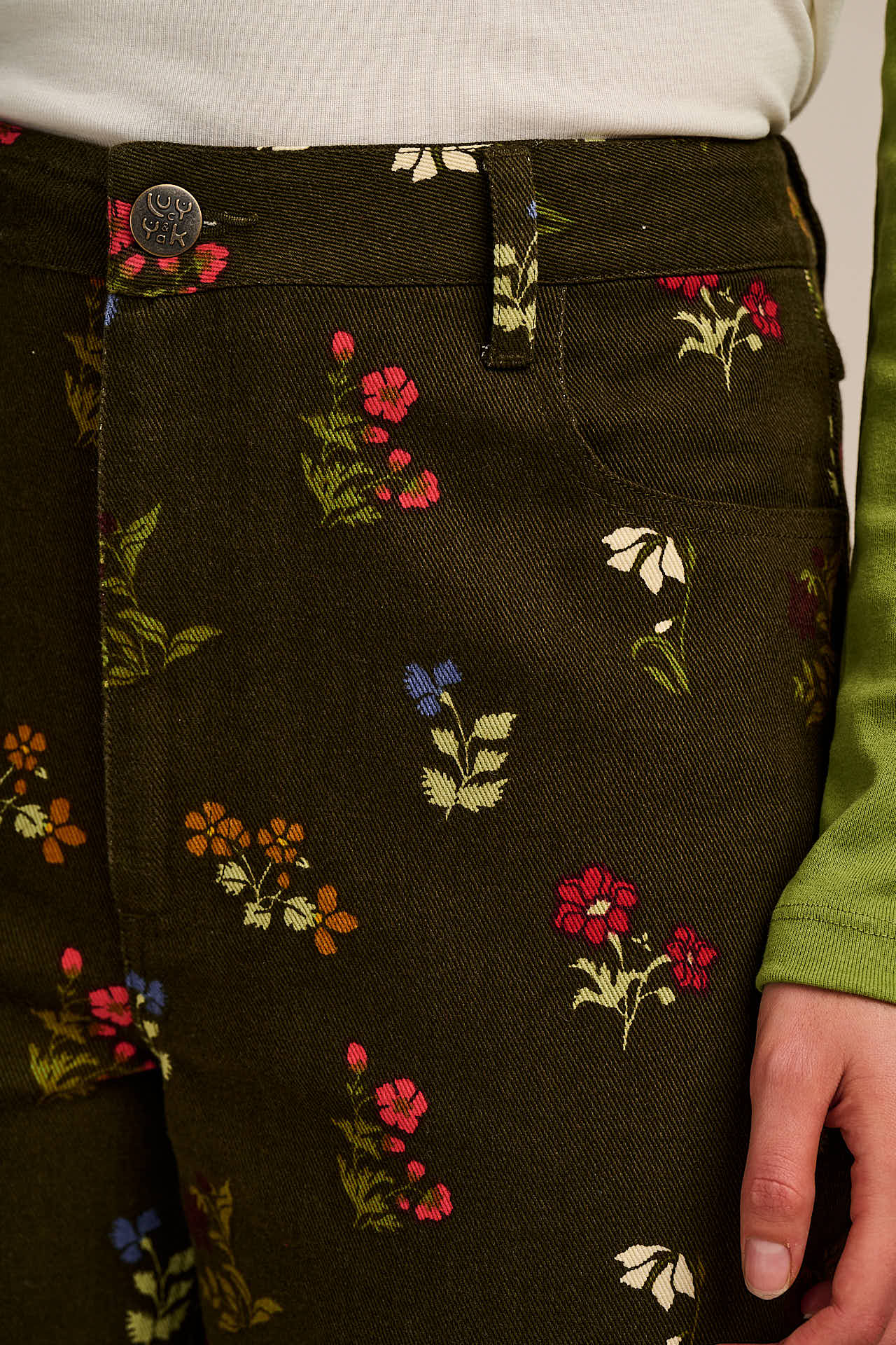 Drew -  Cropped Straight Leg Cotton Trousers in Winter Blooms