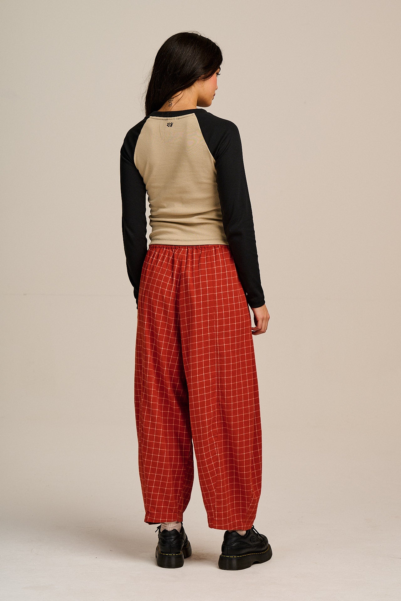 Obregon - Barrel Leg Brushed Cotton Trousers in Rust Check
