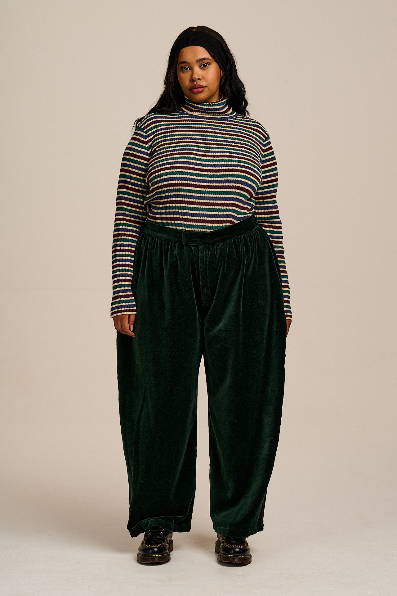 Beau - Barrel Leg Cotton Velvet Trousers in Jade