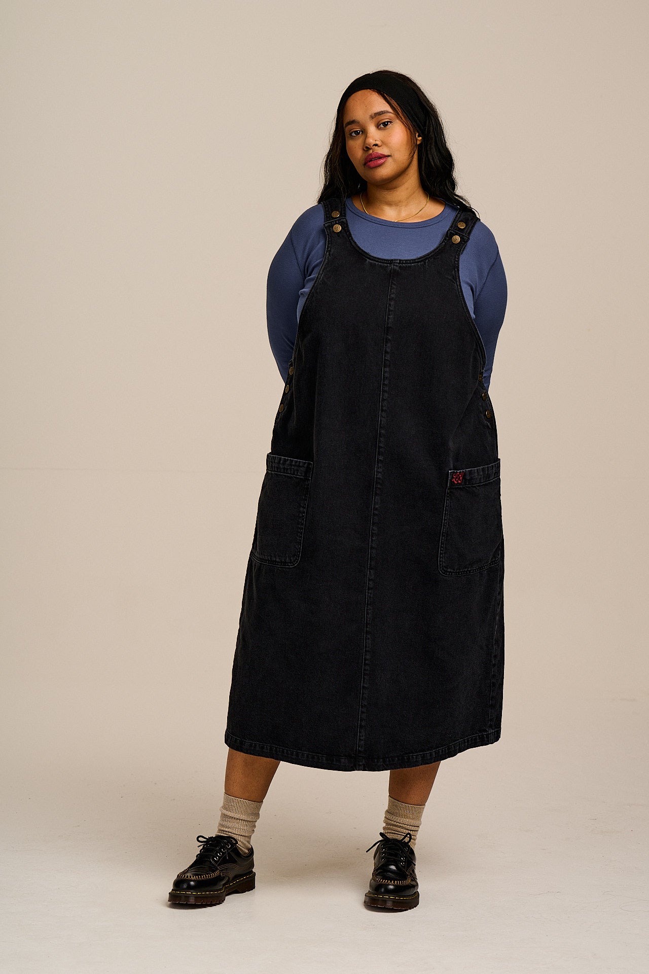 Lily - Denim Midi Dress in Blackwash Denim
