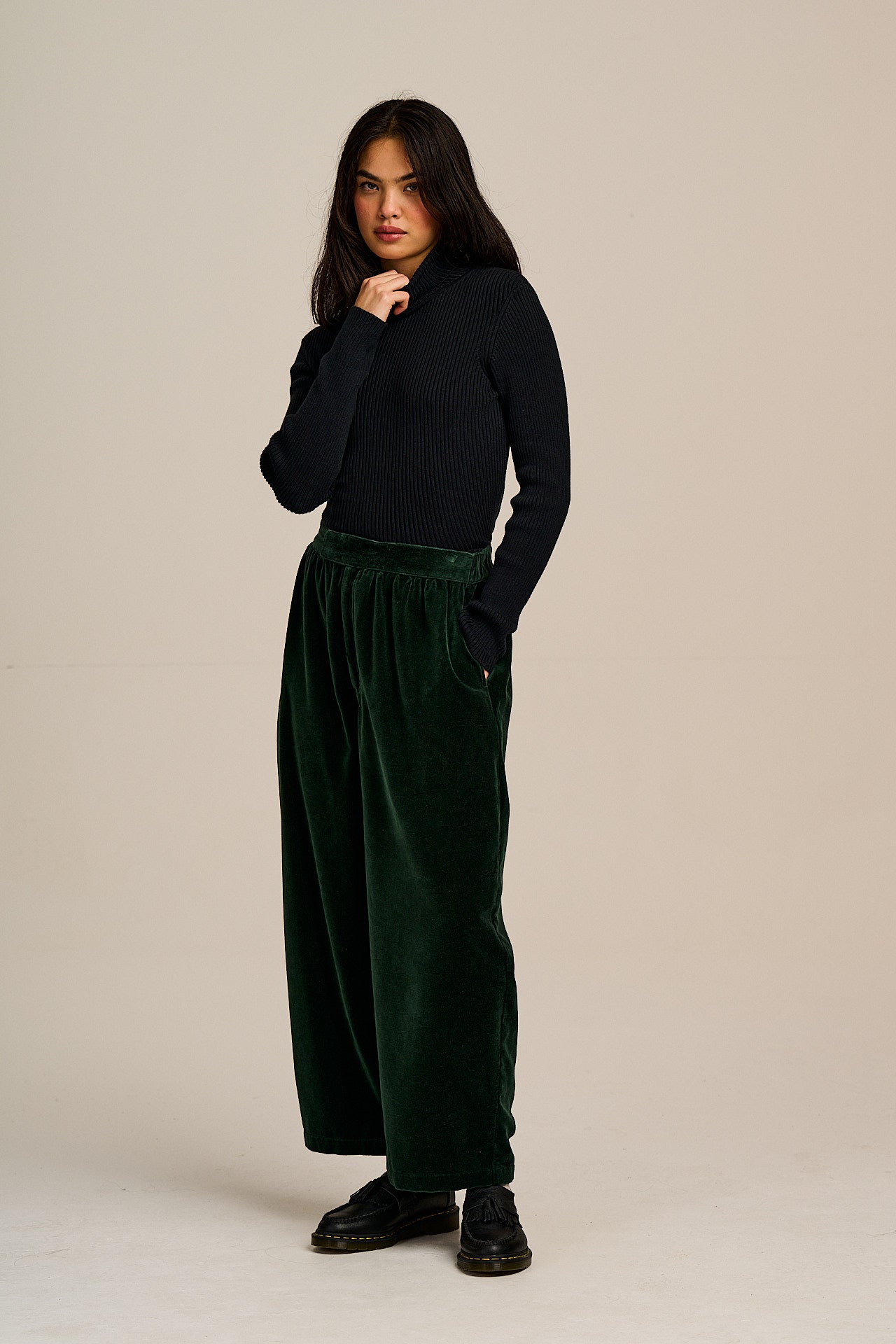 Beau - Barrel Leg Cotton Velvet Trousers in Jade