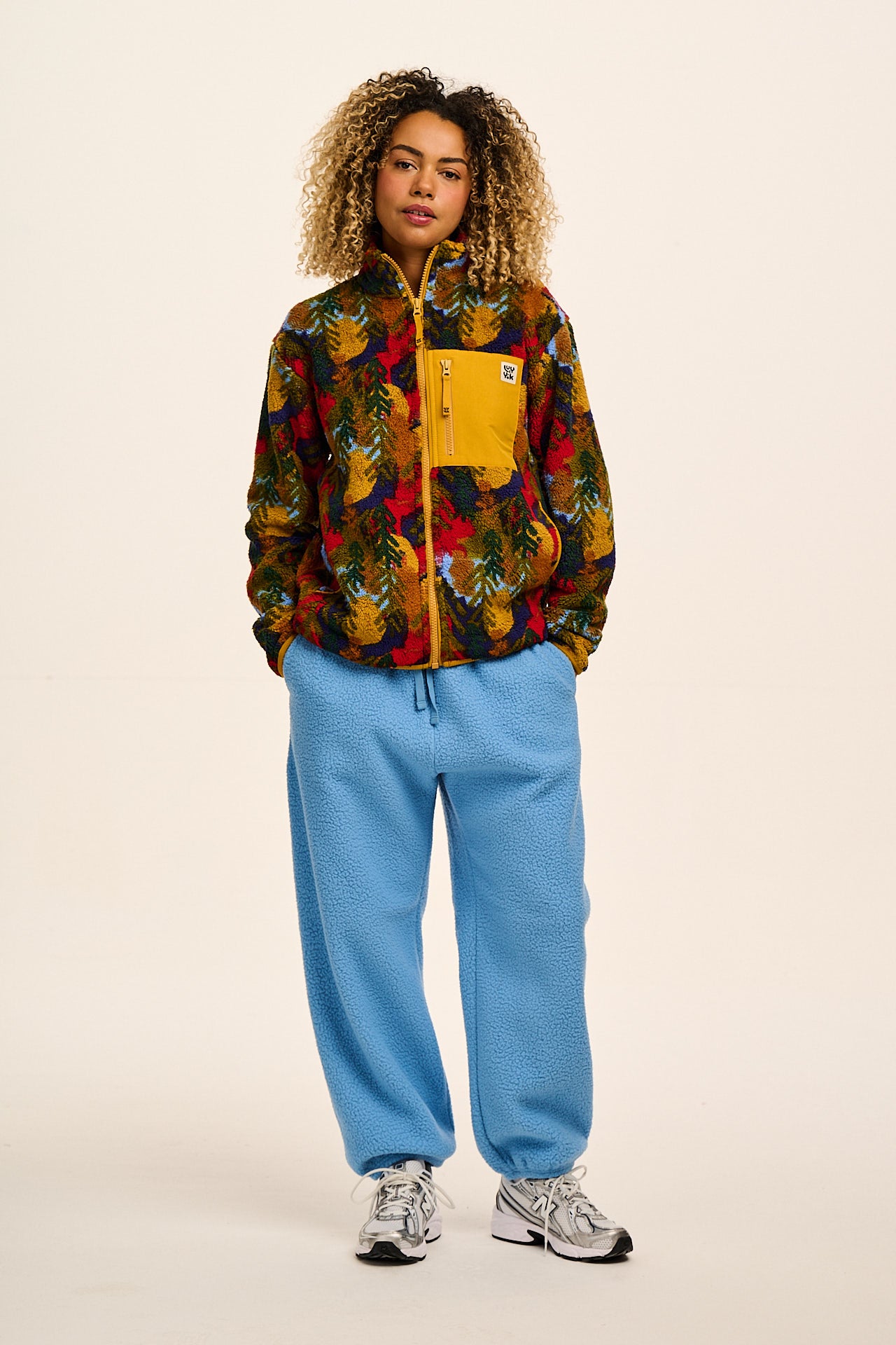 Harper - Borg Fleece Jacket in Alpine Trees