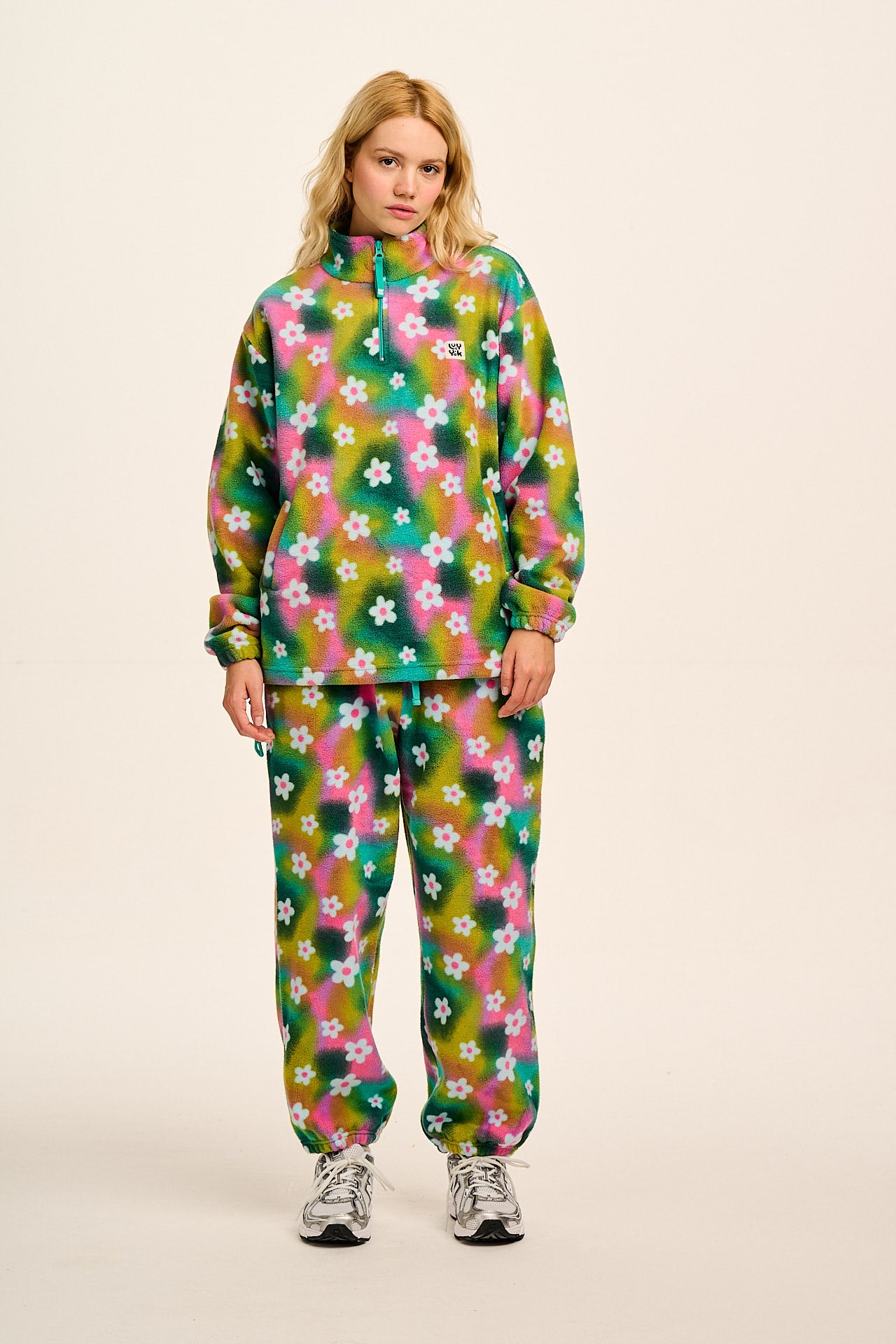 Stevie - Soft Polar Fleece in Tie Dye Daisy Lu