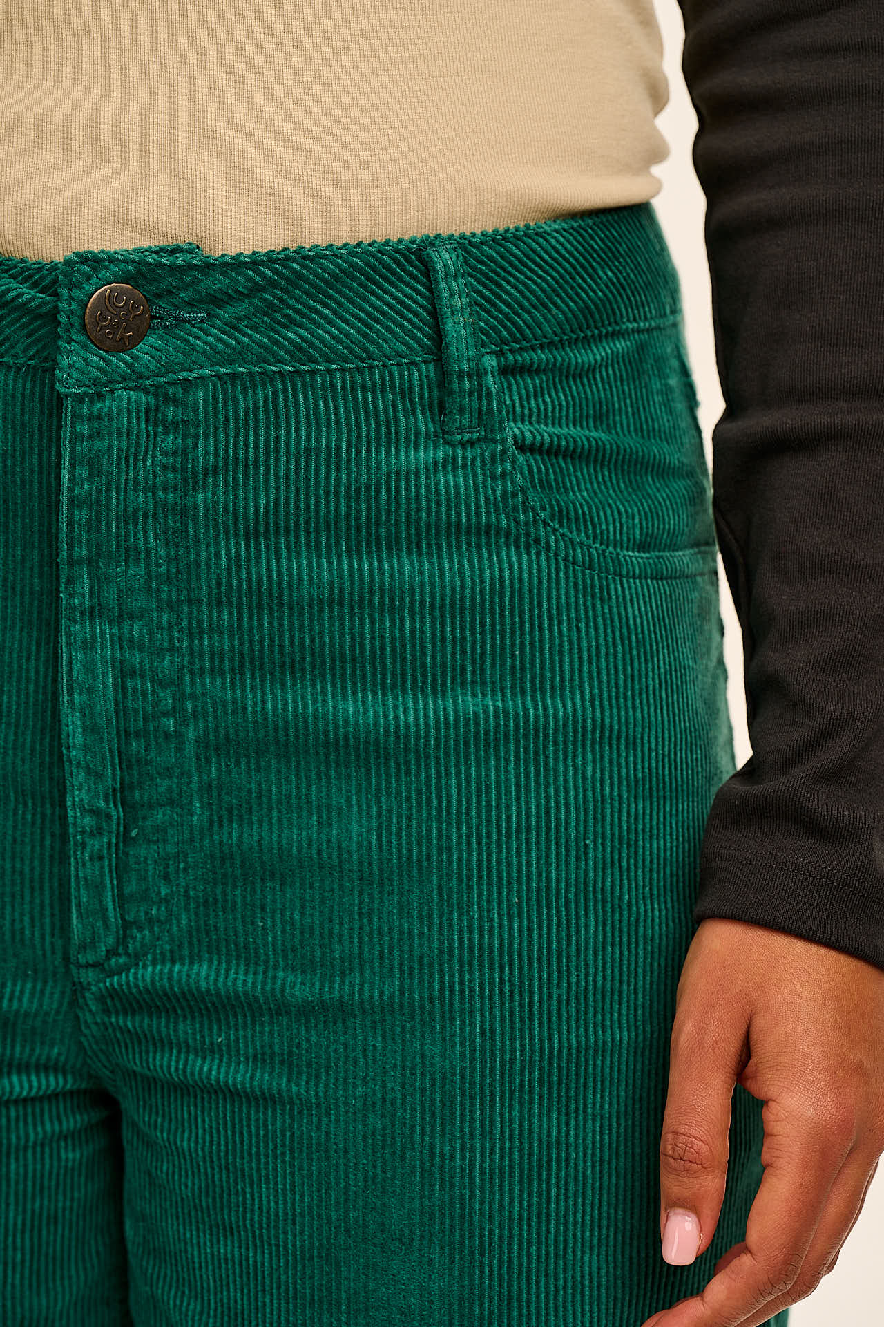 Drew - Cropped Straight Leg Corduroy Trousers in Teal