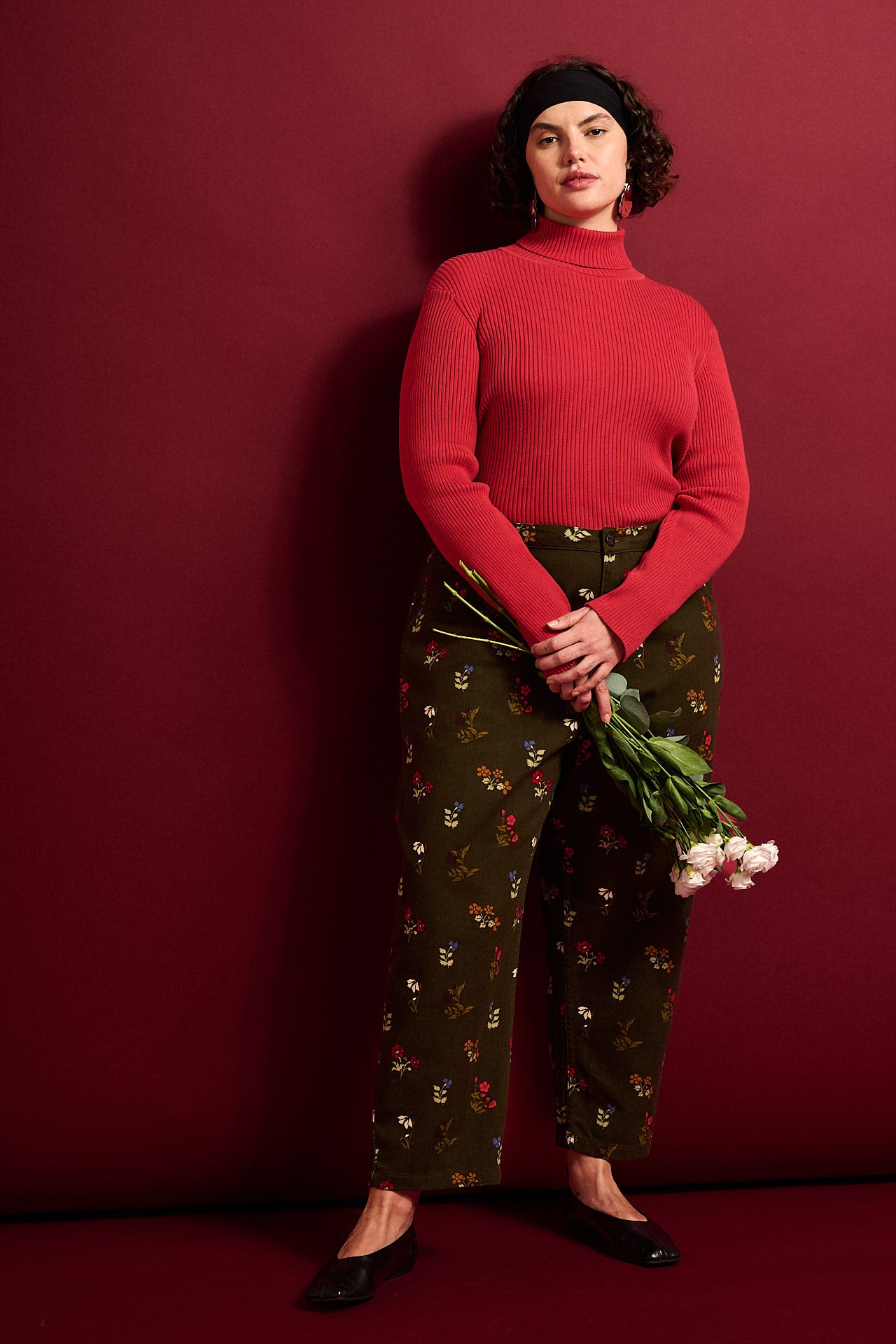 Drew Cropped Straight Cotton Trousers in Winter Blooms