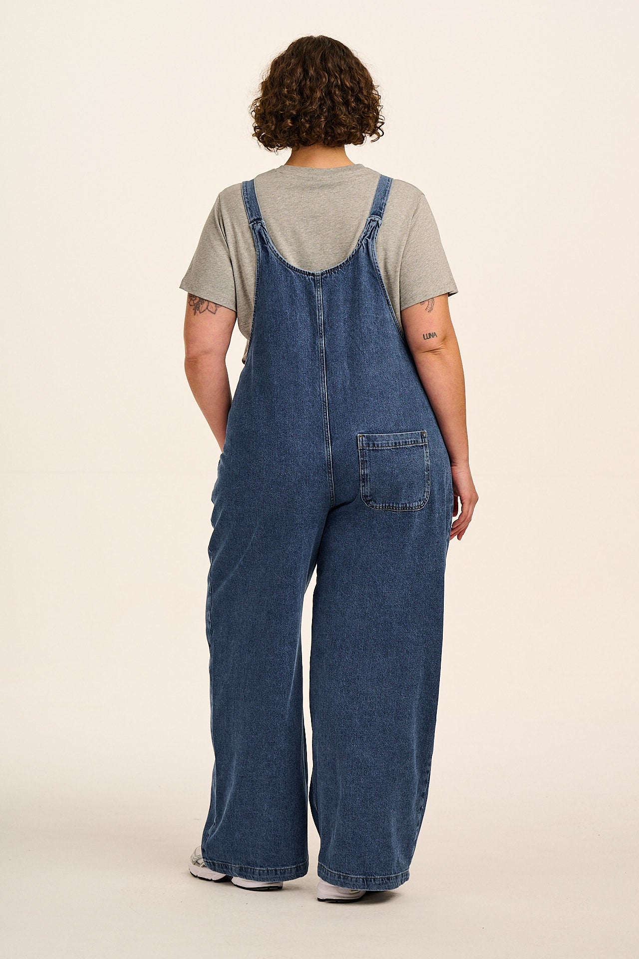 Ali - Wide Leg Denim Dungarees in Mid Wash Blue