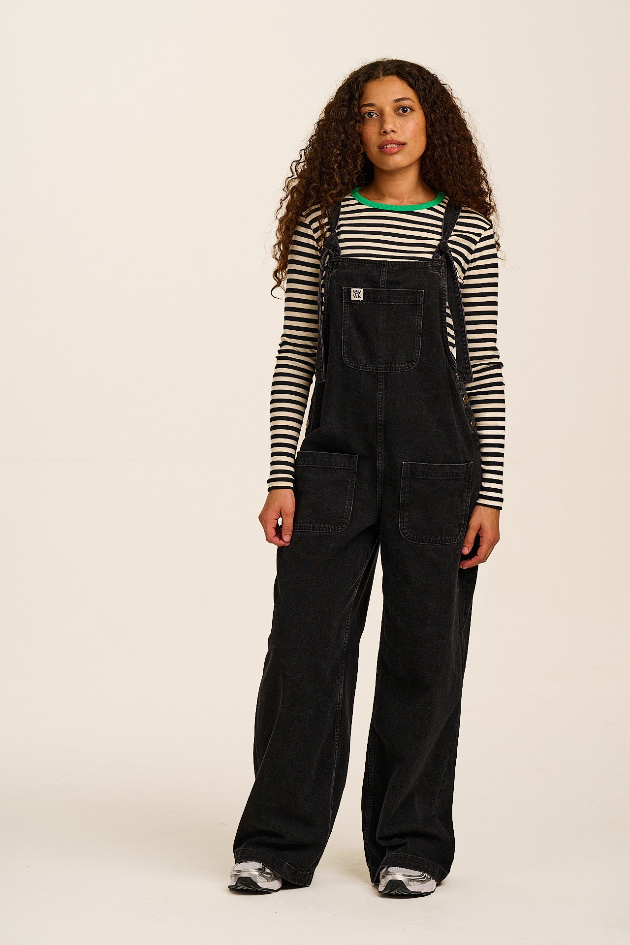 Ali - Wide Leg Denim Dungarees in Washed Black