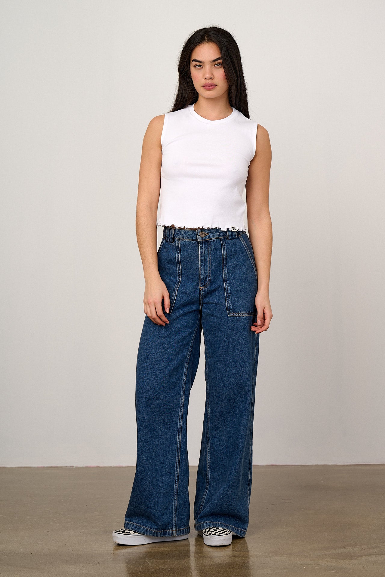 Delores - Wide Leg Denim Jeans in Mid Wash Blue