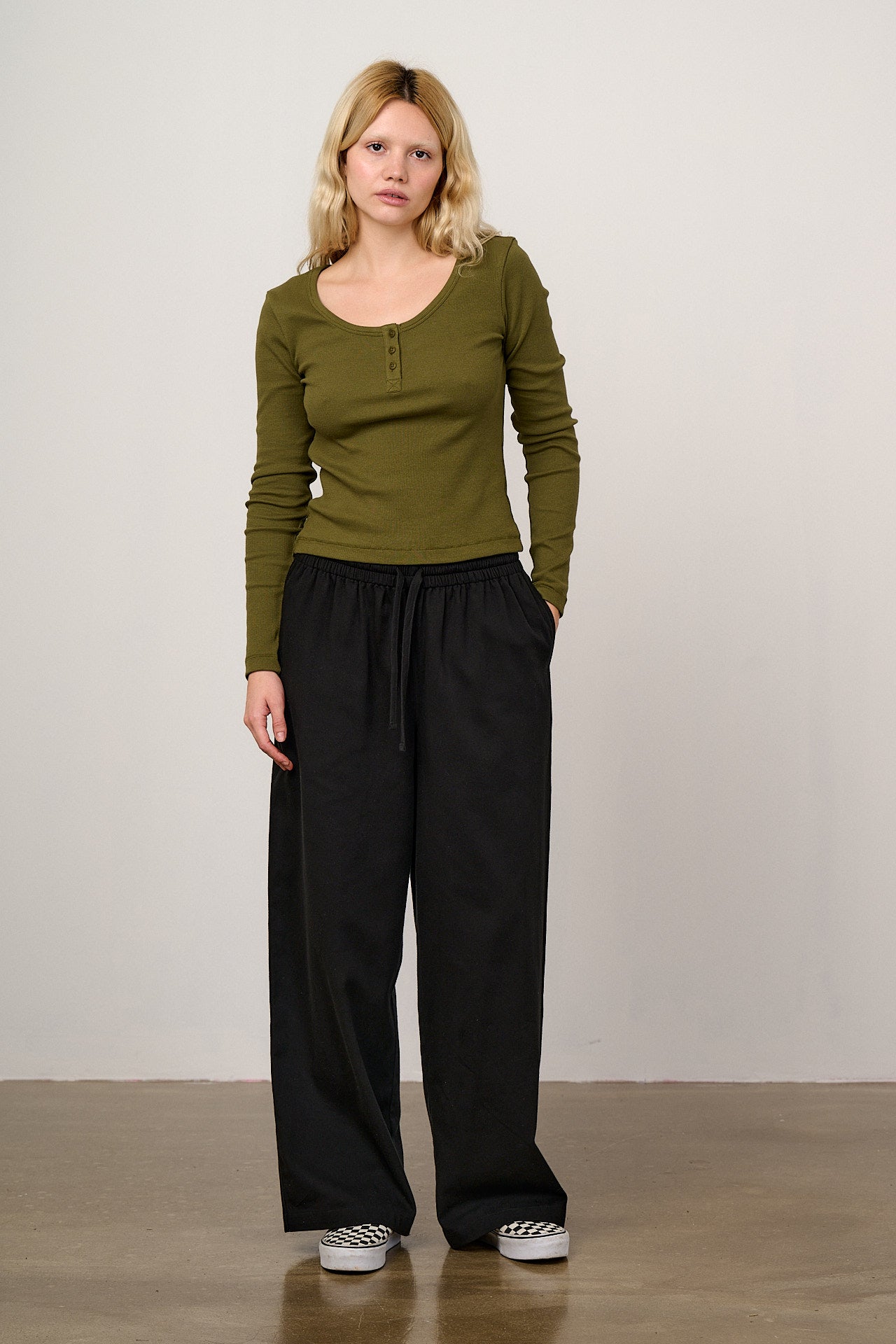 Norris Wide Leg Trousers - Organic Cotton in Black – Lucy & Yak