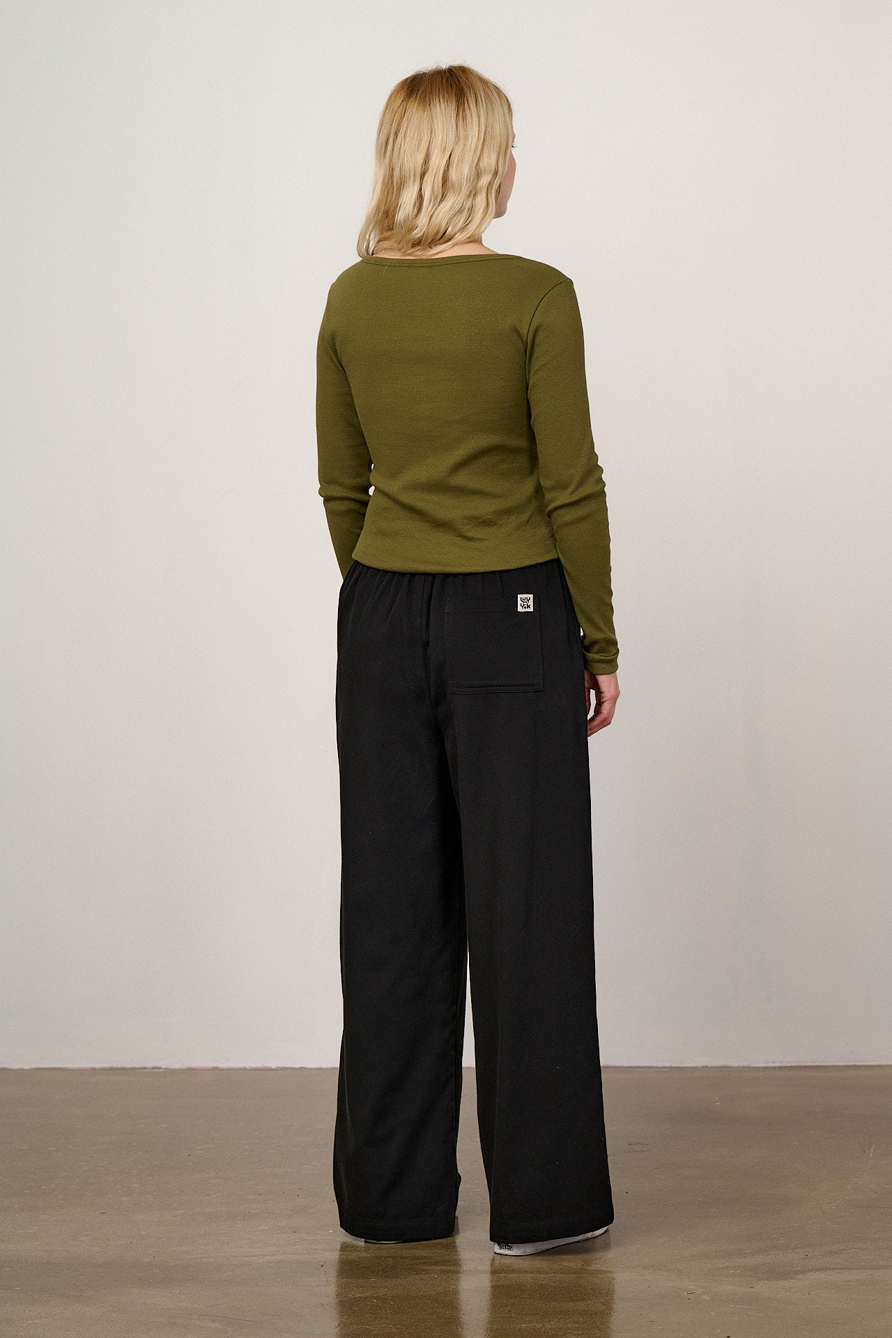 Norris Wide Leg Trousers - Organic Cotton in Black – Lucy & Yak
