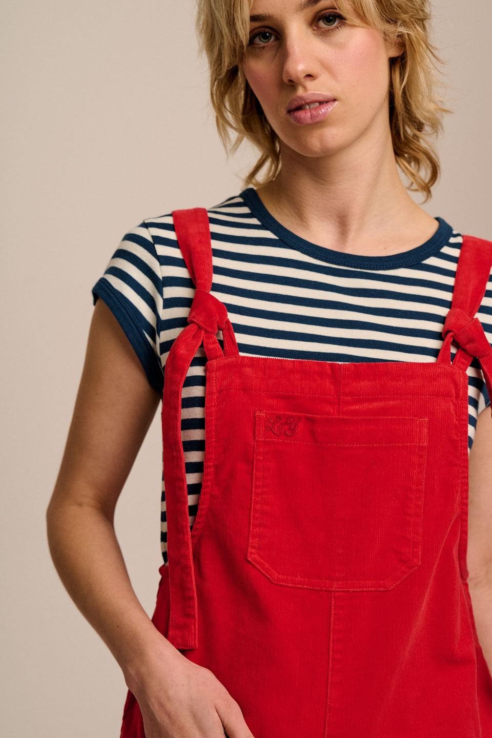 Jenny - Wide Leg Corduroy Dungarees in True Red