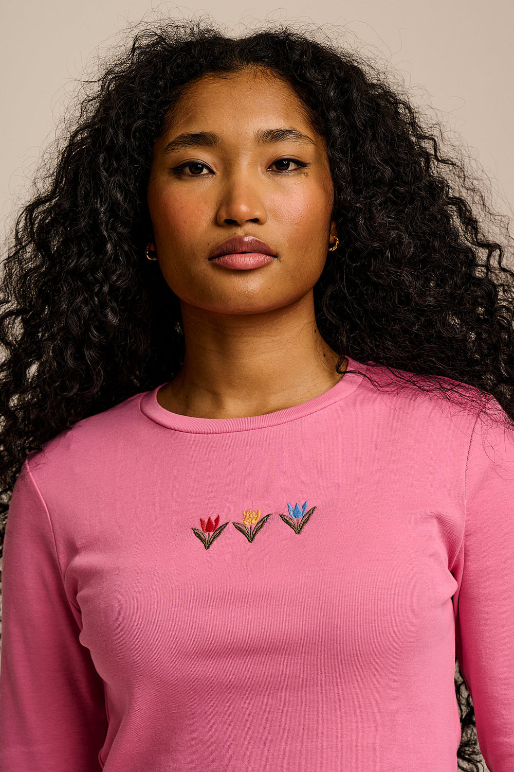 Hansel - Long Sleeve Cotton Crop Top in Pink Tulip Embroidery
