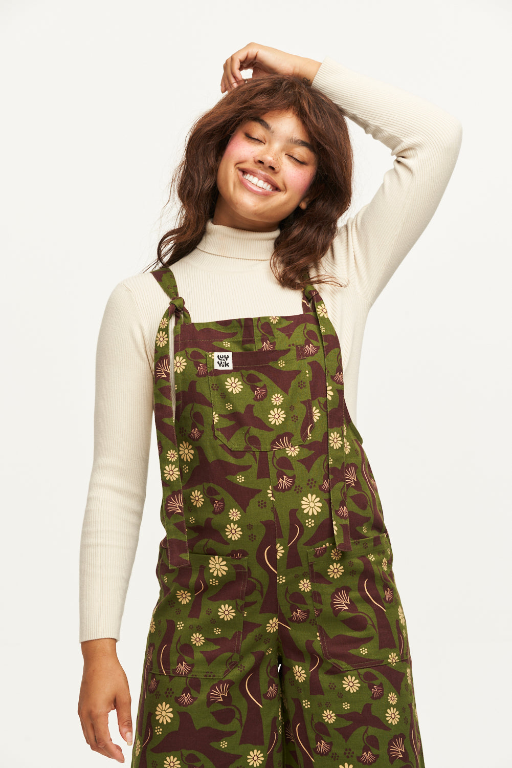 Three sales quarter dungarees