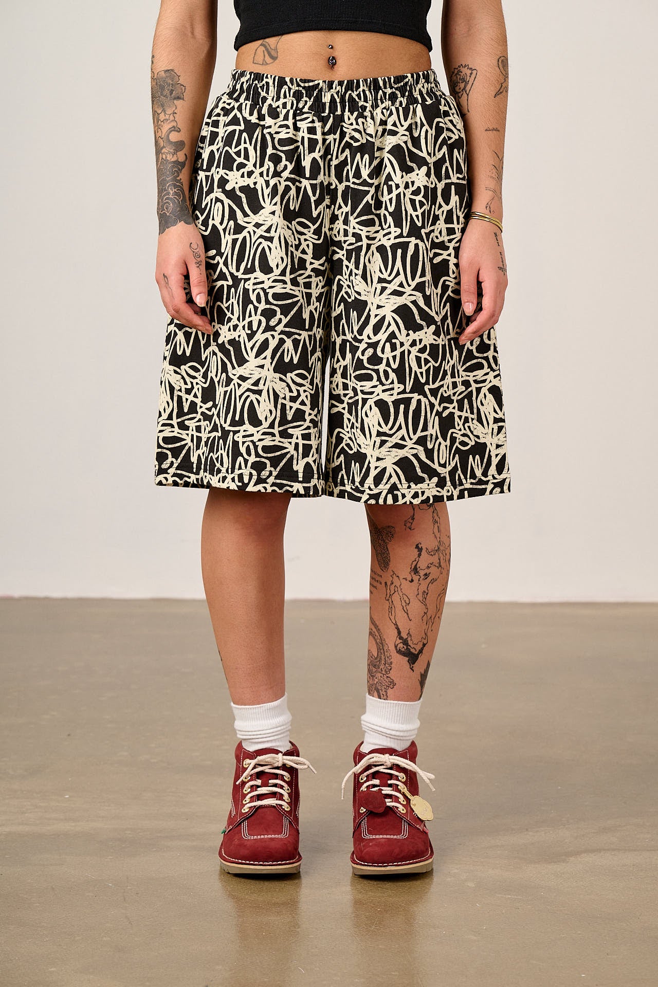 Madero - Cotton Jersey Shorts in Grafitti Print
