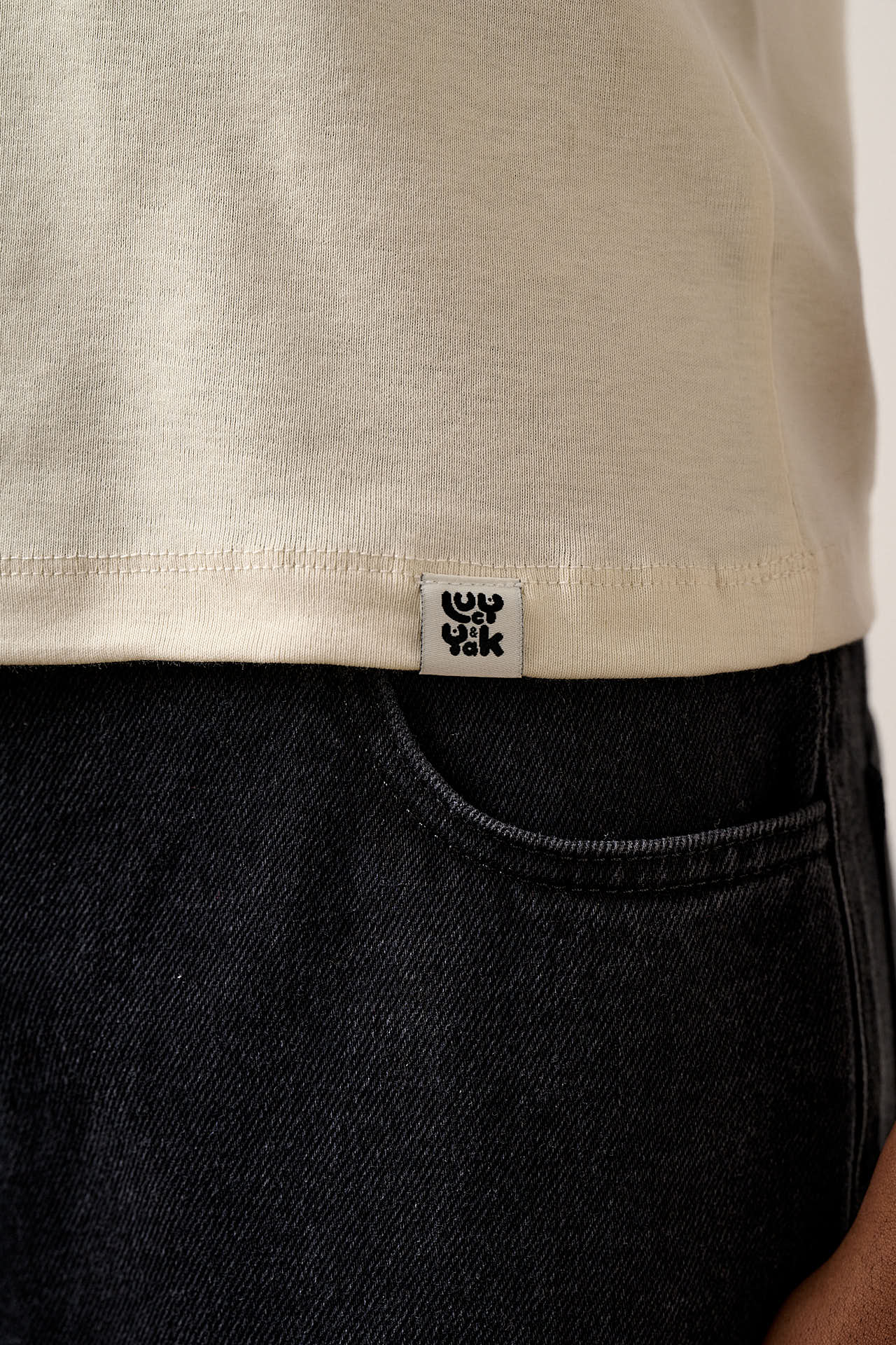 Maya - Cotton T-Shirt in Leo Swirl Trim