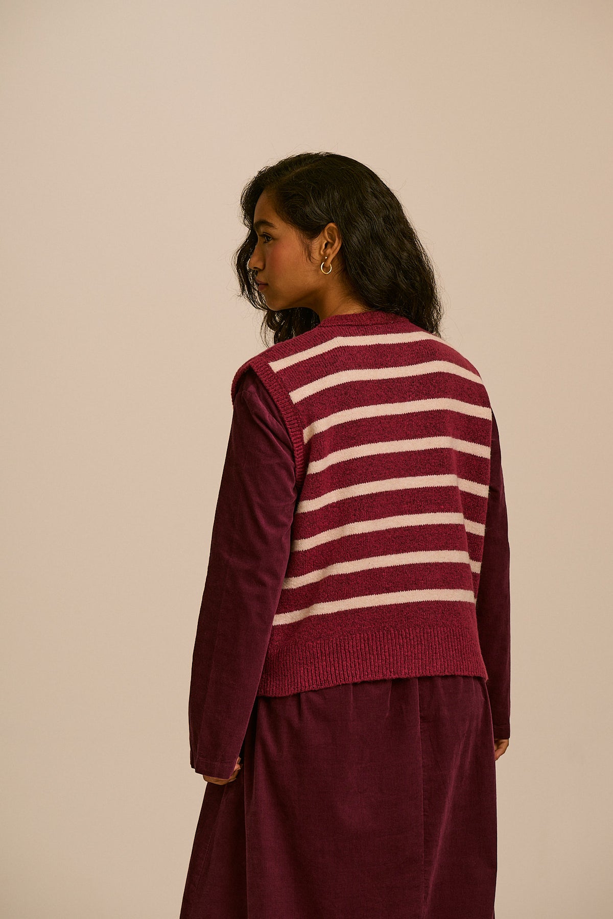 Vivi - Button Up Knitted Vest in Stripe