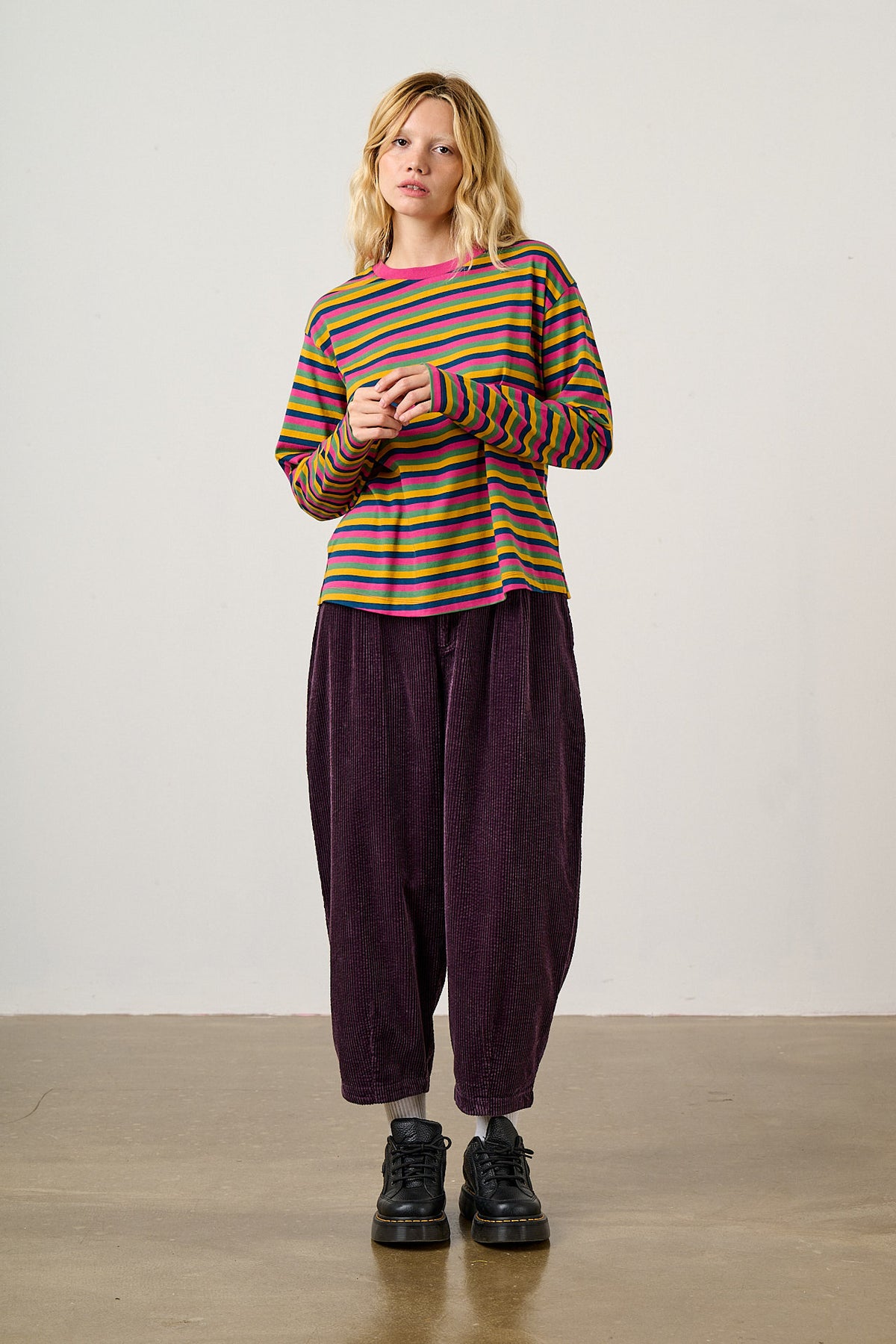 Ashby - Organic Corduroy Barrel Trouser in Plum Perfect