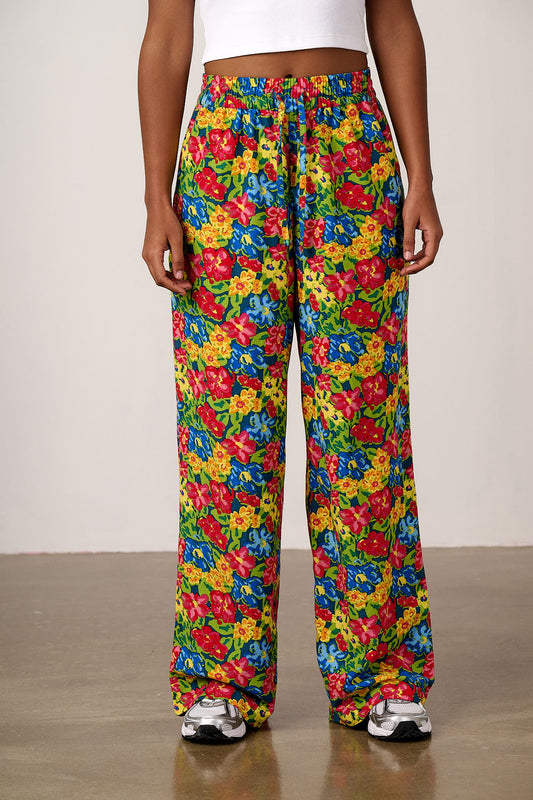 Norris - Wide Leg Cotton & Viscose Trousers in 80s Scribbled Floral