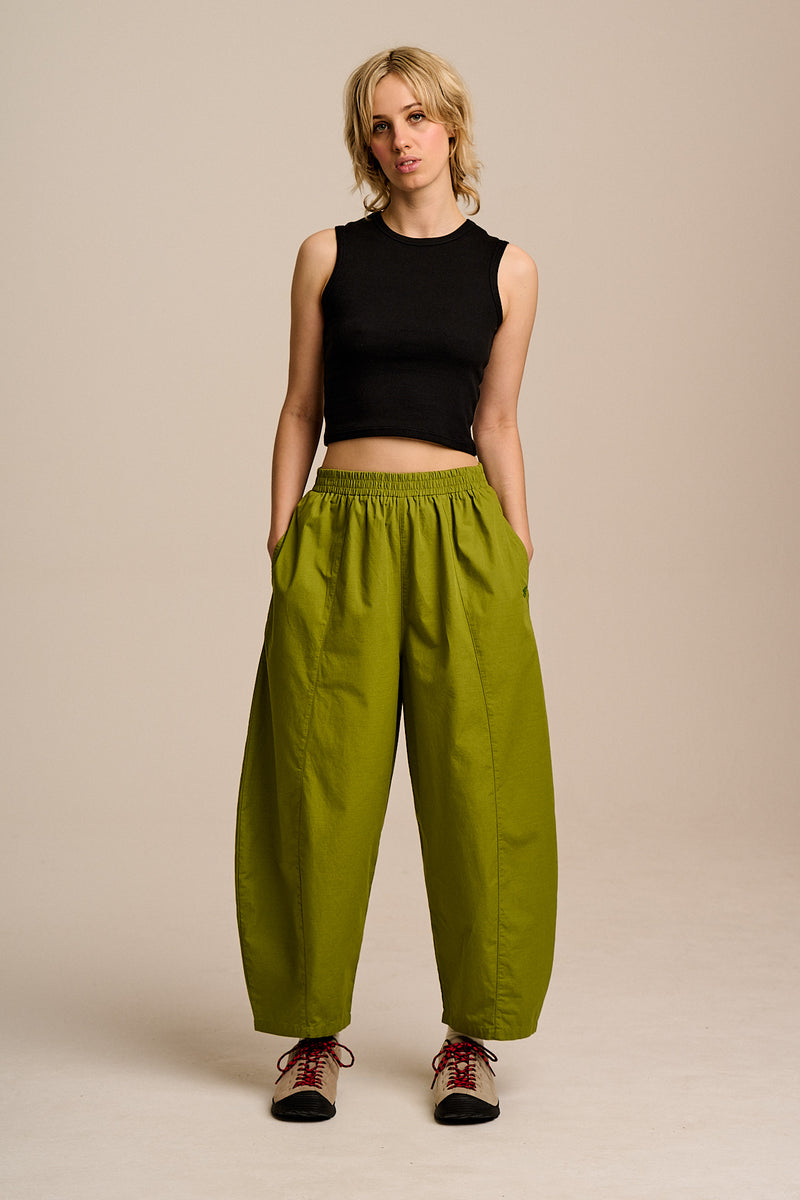 Obregon - Barrel Leg Cotton Trousers in Golden Cypress Green