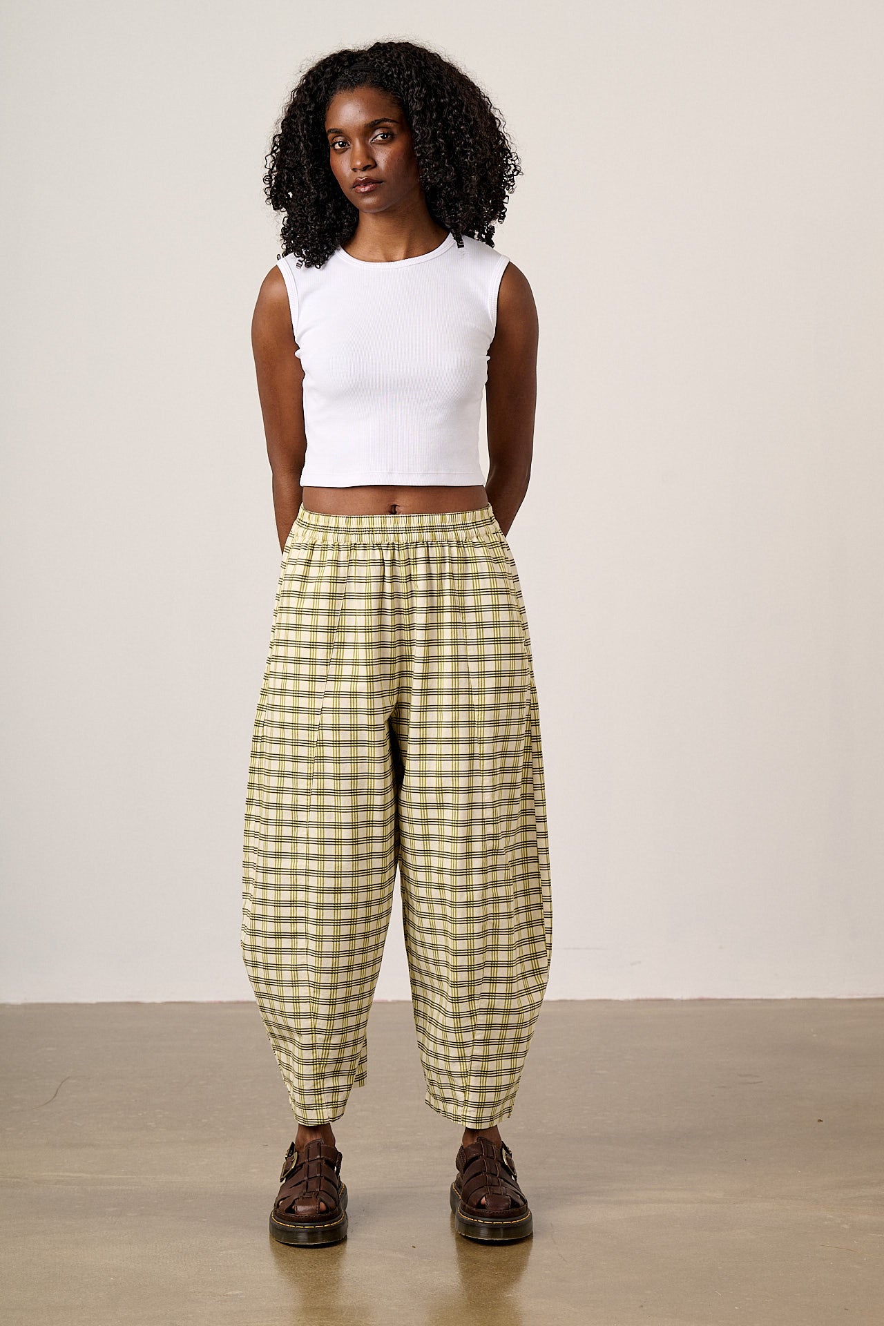 Obregon - Barrel Leg Cotton Linen Trousers in Green Check – Lucy & Yak