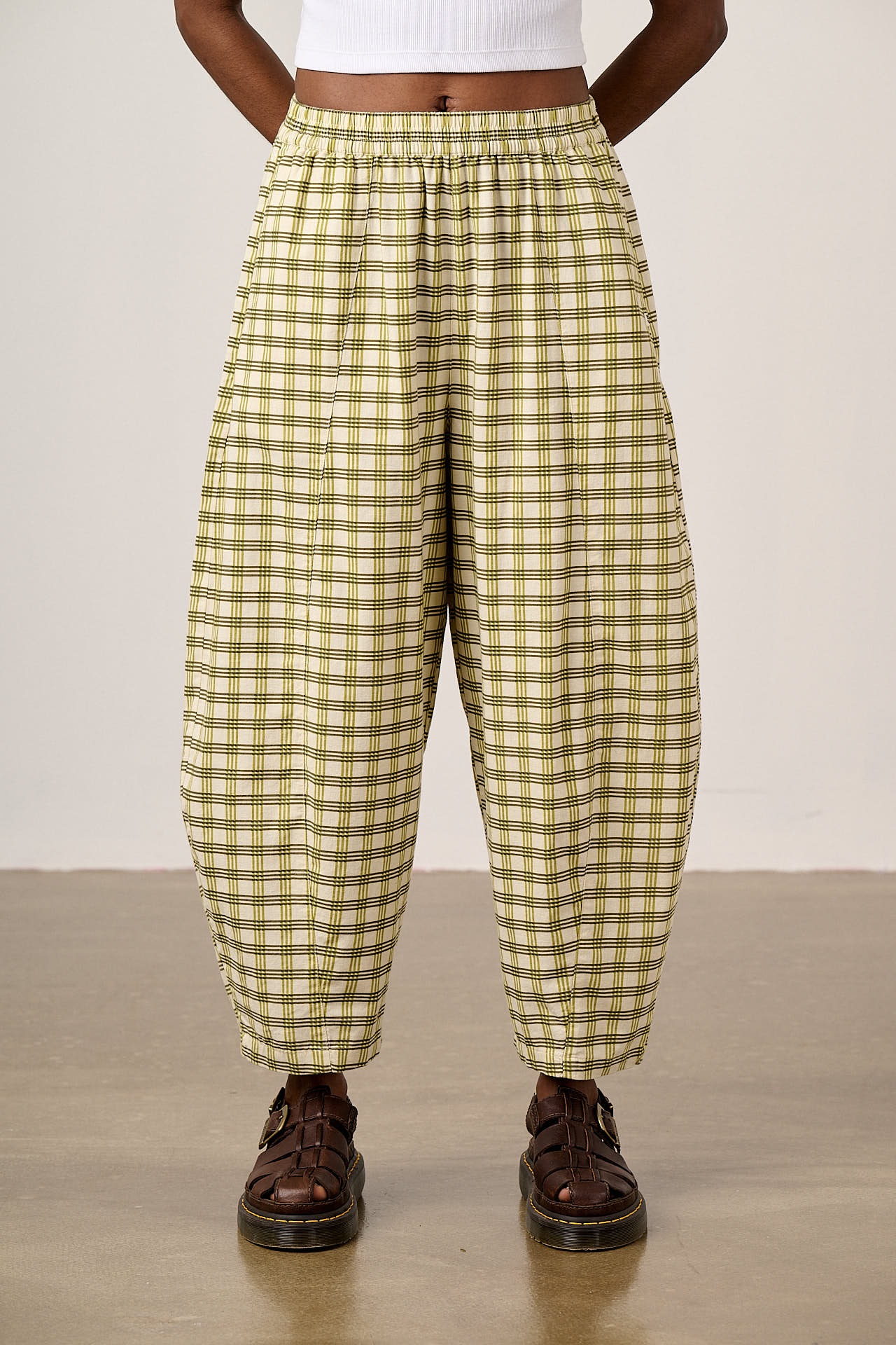 Obregon - Barrel Leg Cotton Linen Trousers in Green Check – Lucy & Yak