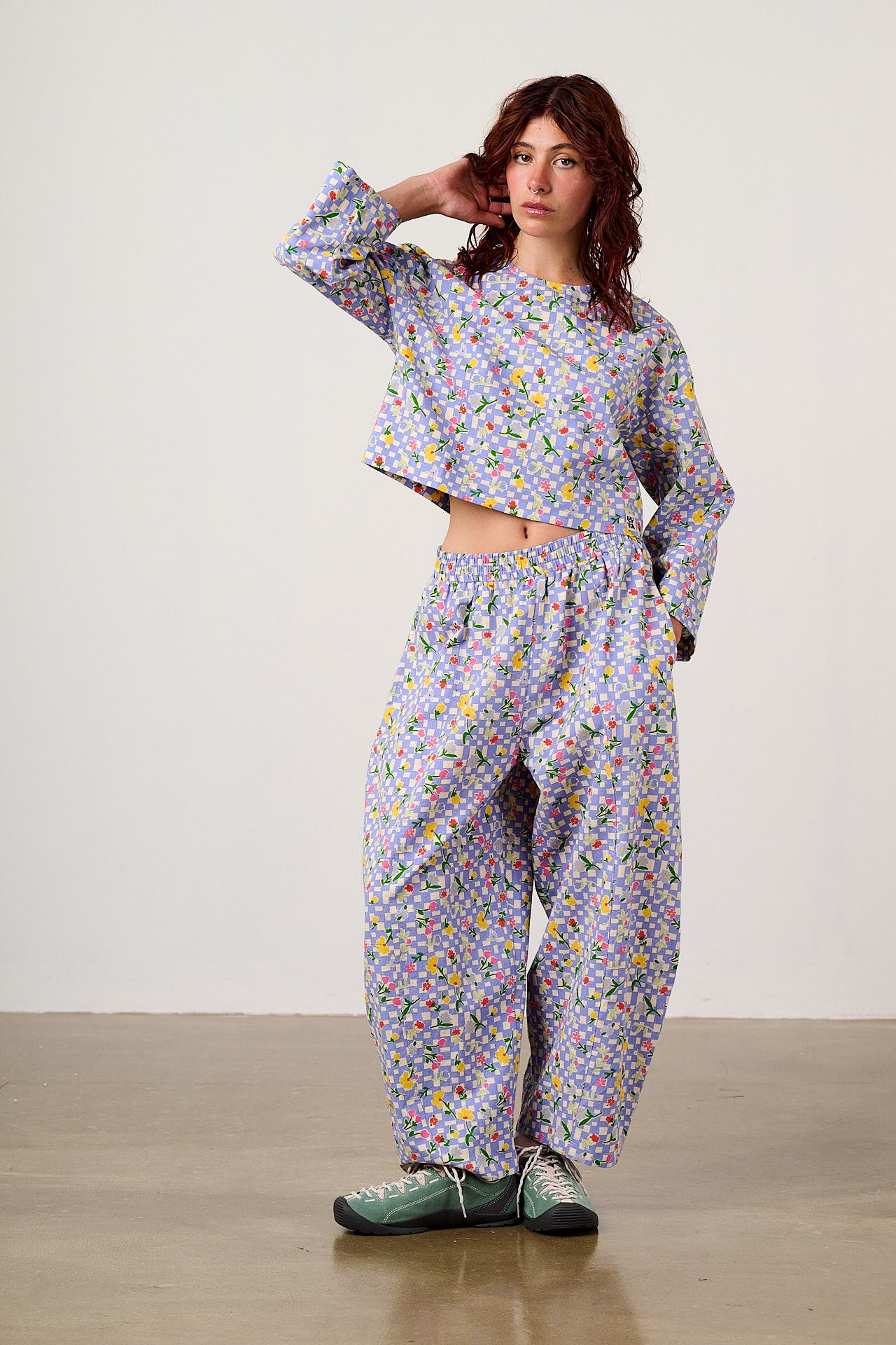 Obregon - Cotton Barrel Leg Trousers in Ditsy Checkerboard Floral
