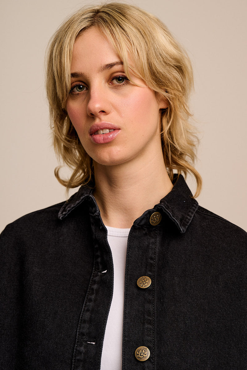 Olly - Denim Jacket in Washed Black