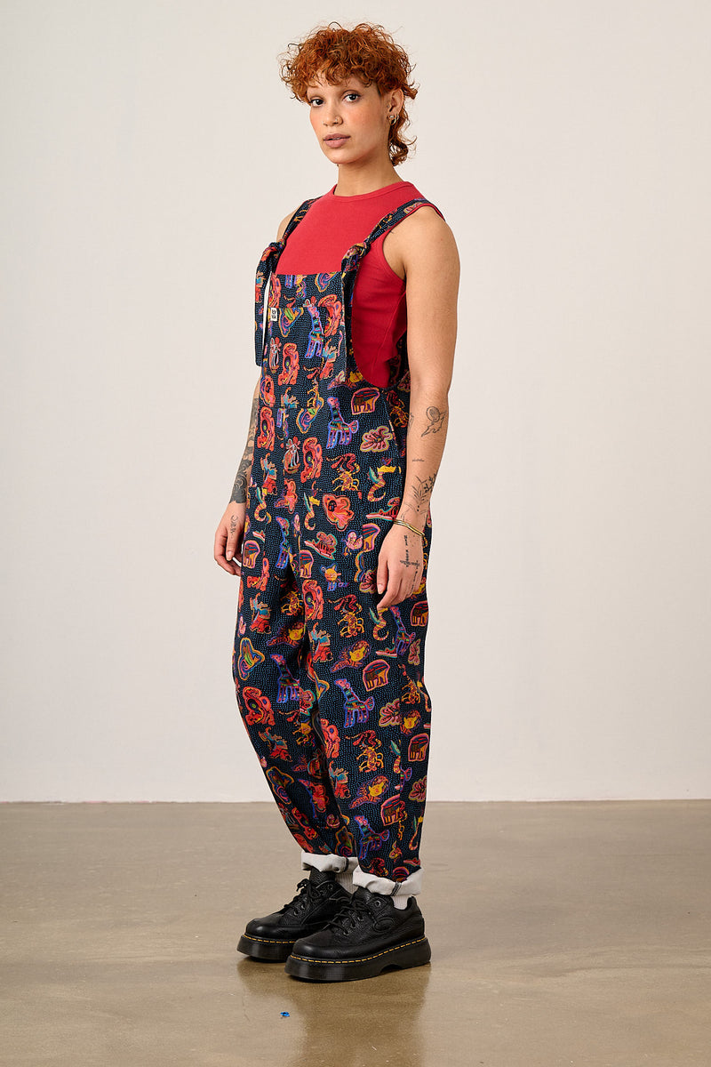 L.E Original - Cotton Dungarees in Black Arthouse & Yak