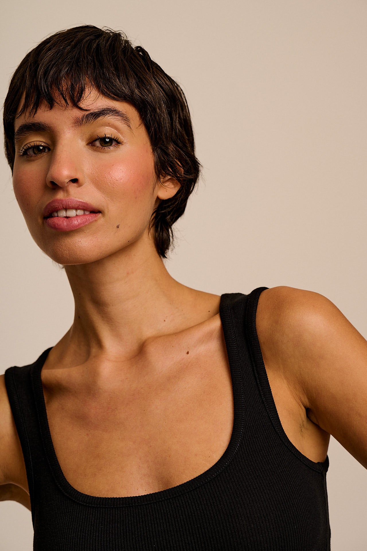 Romy - Ribbed Vest in Black