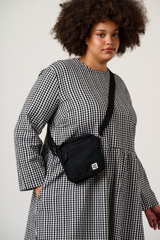 Roxton - Cotton Crossbody Bag in Black