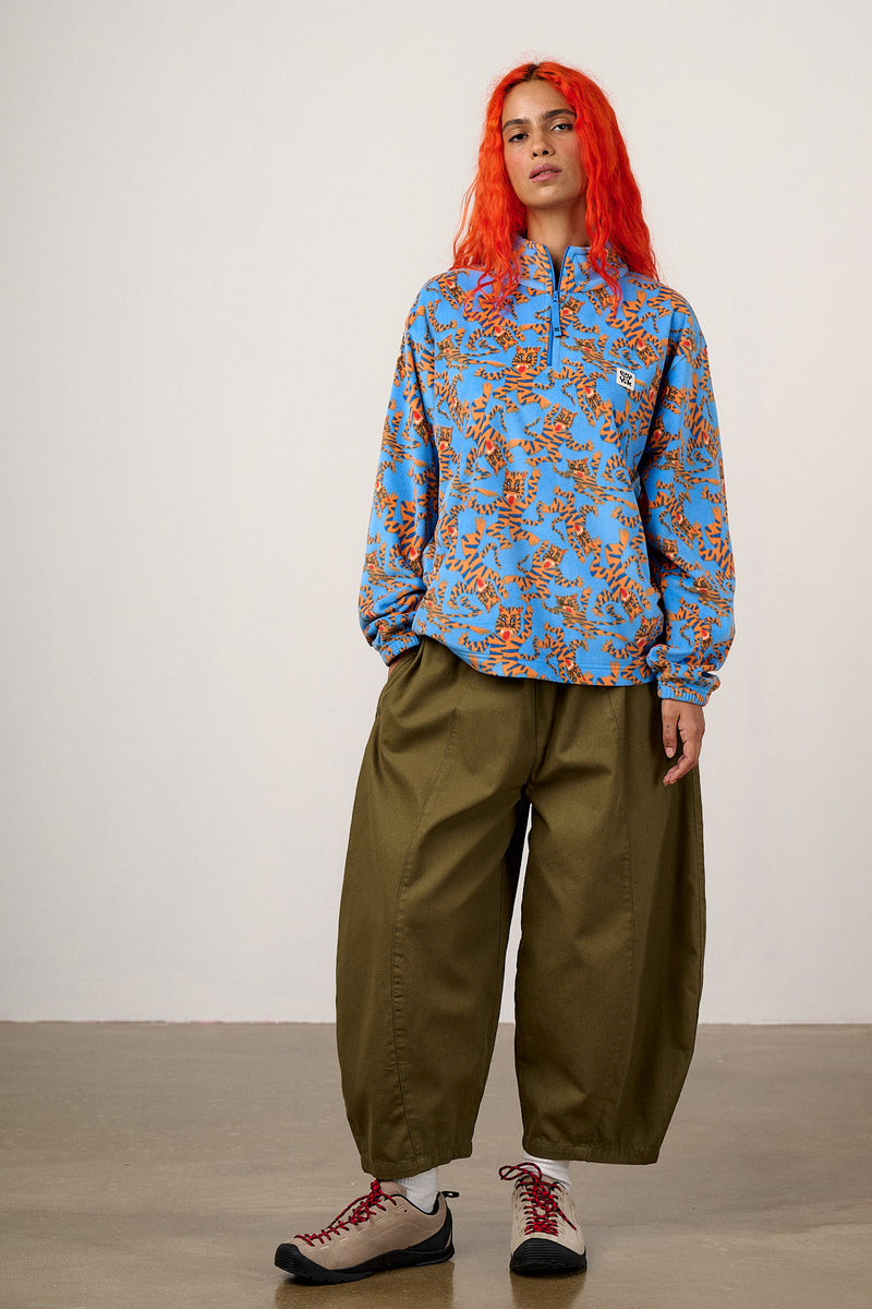 Sammy - Lightweight Polar Fleece in Blue Tiger