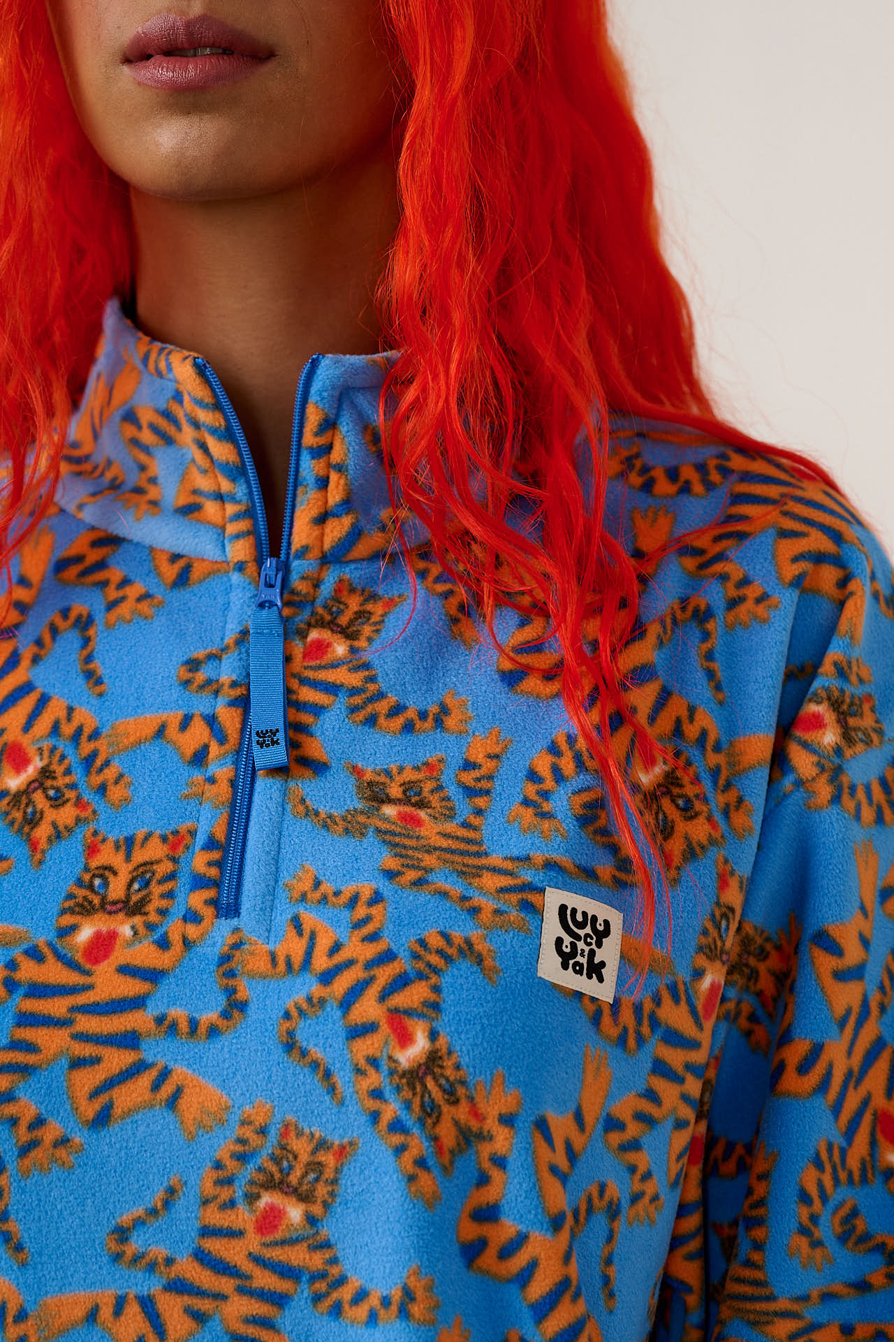 Sammy - Lightweight Polar Fleece in Blue Tiger