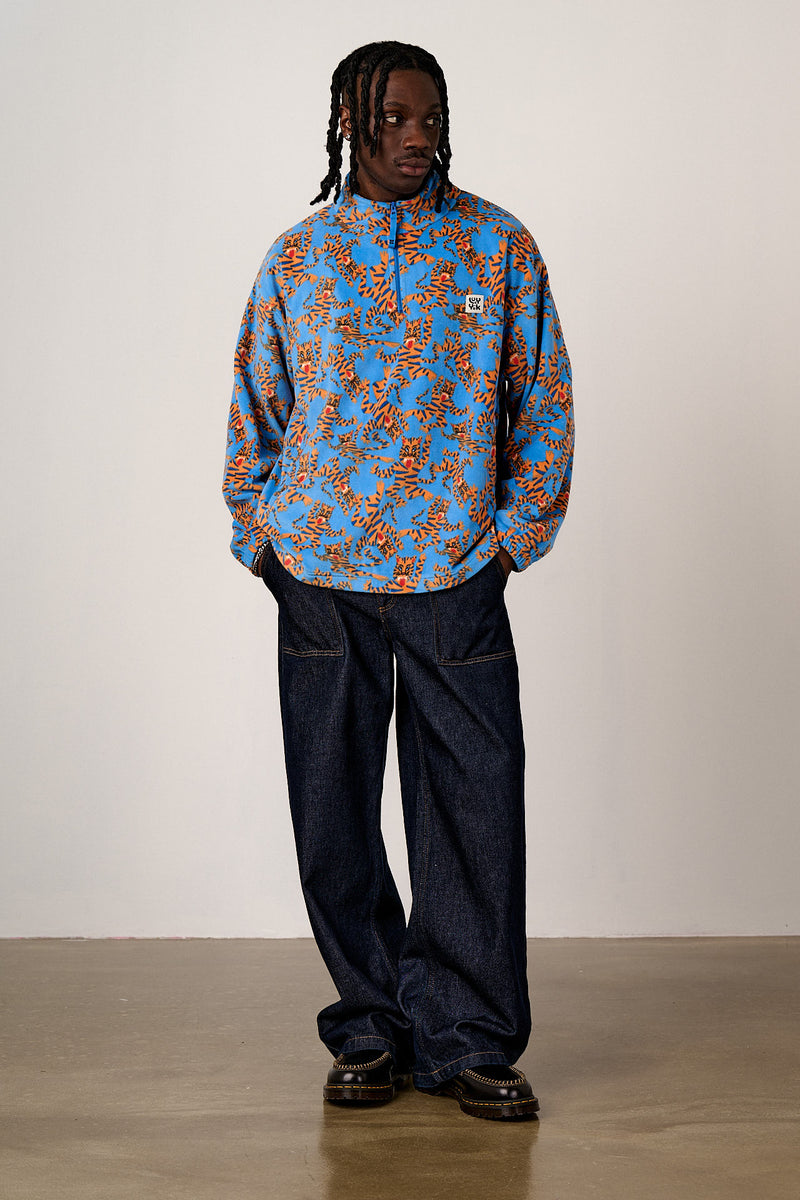 Sammy - Lightweight Polar Fleece in Blue Tiger