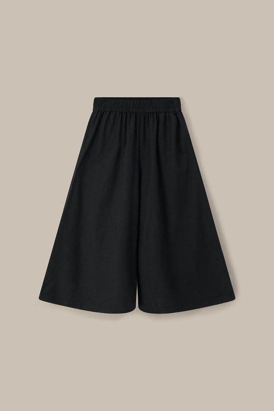 Chase - Viscose Culotte Trousers in Black