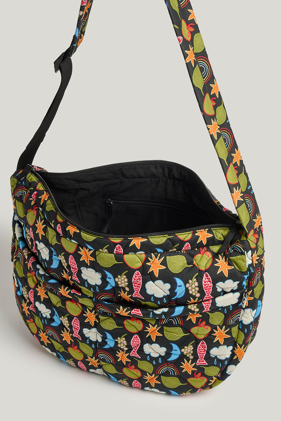 Laval - Cotton Weekend Bag in Naive Shapes Print