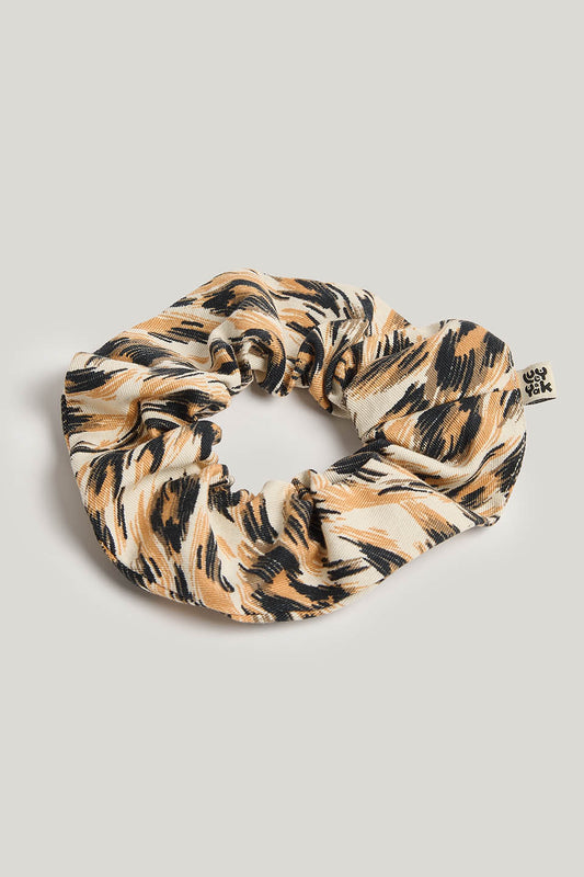 Mimmi - Oversized Cotton Scrunchie in Leo Refresh