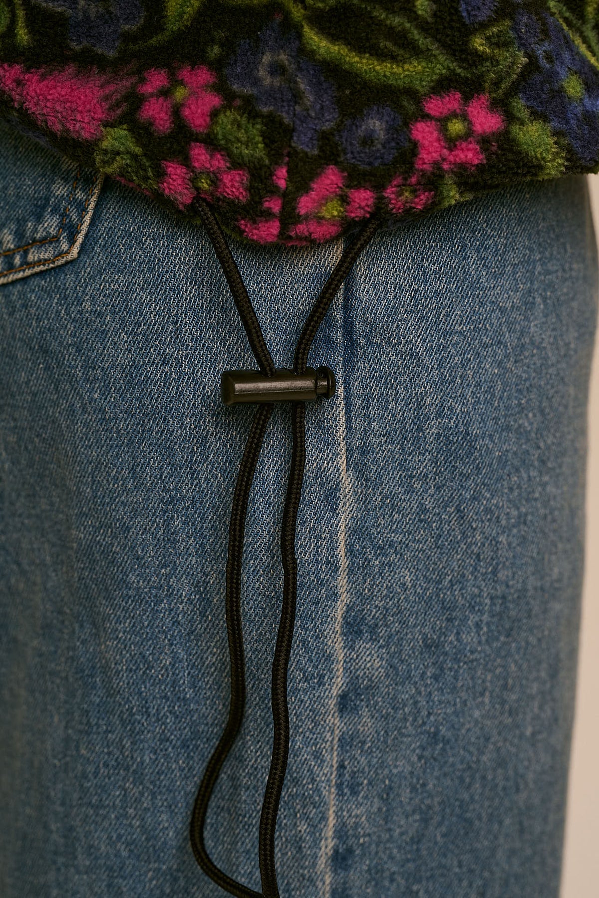 Stevie - Recycled Polyester Fleece in Ditsy Floral