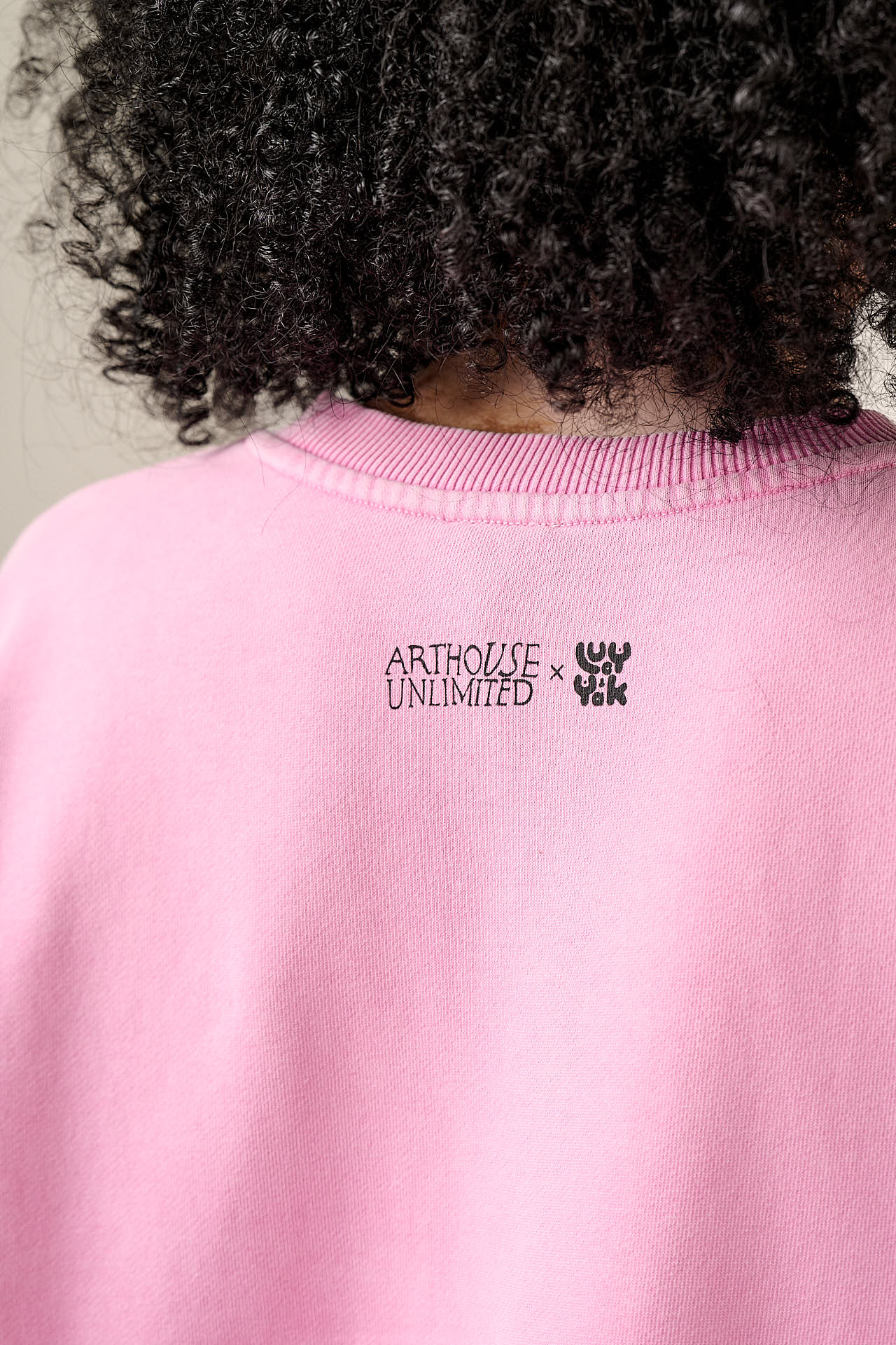 L.E Sutton -  Cotton Jersey Oversized Sweatshirt in Arthouse & Yak: Girash Print