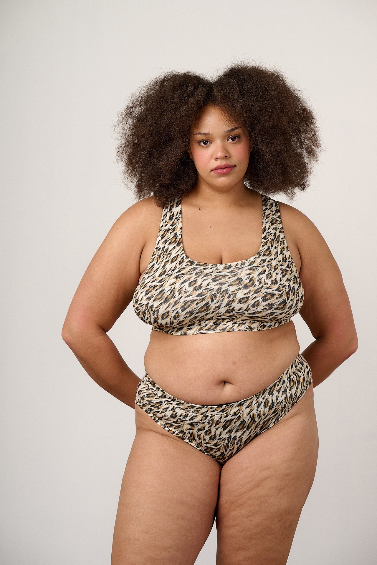 Emil - Viscose Crop Top in Leo Swirl