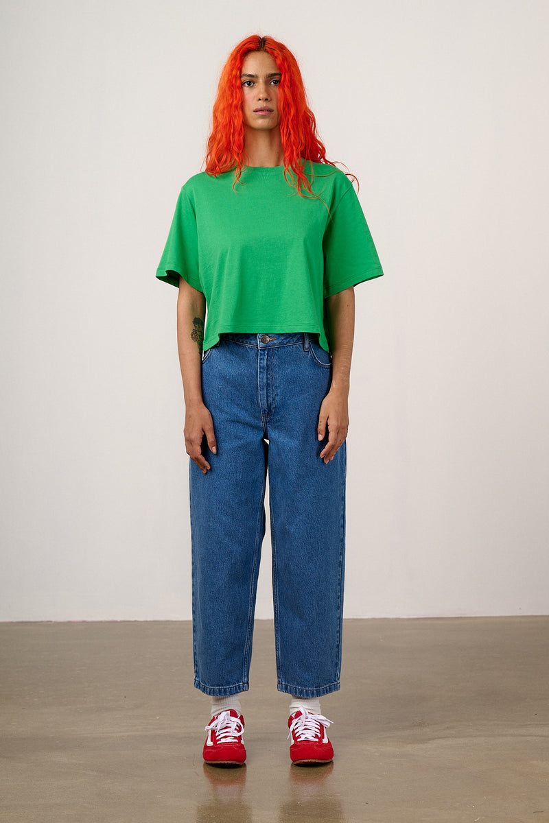 Zayla - Cropped Boxy T-Shirt in Kelly Green