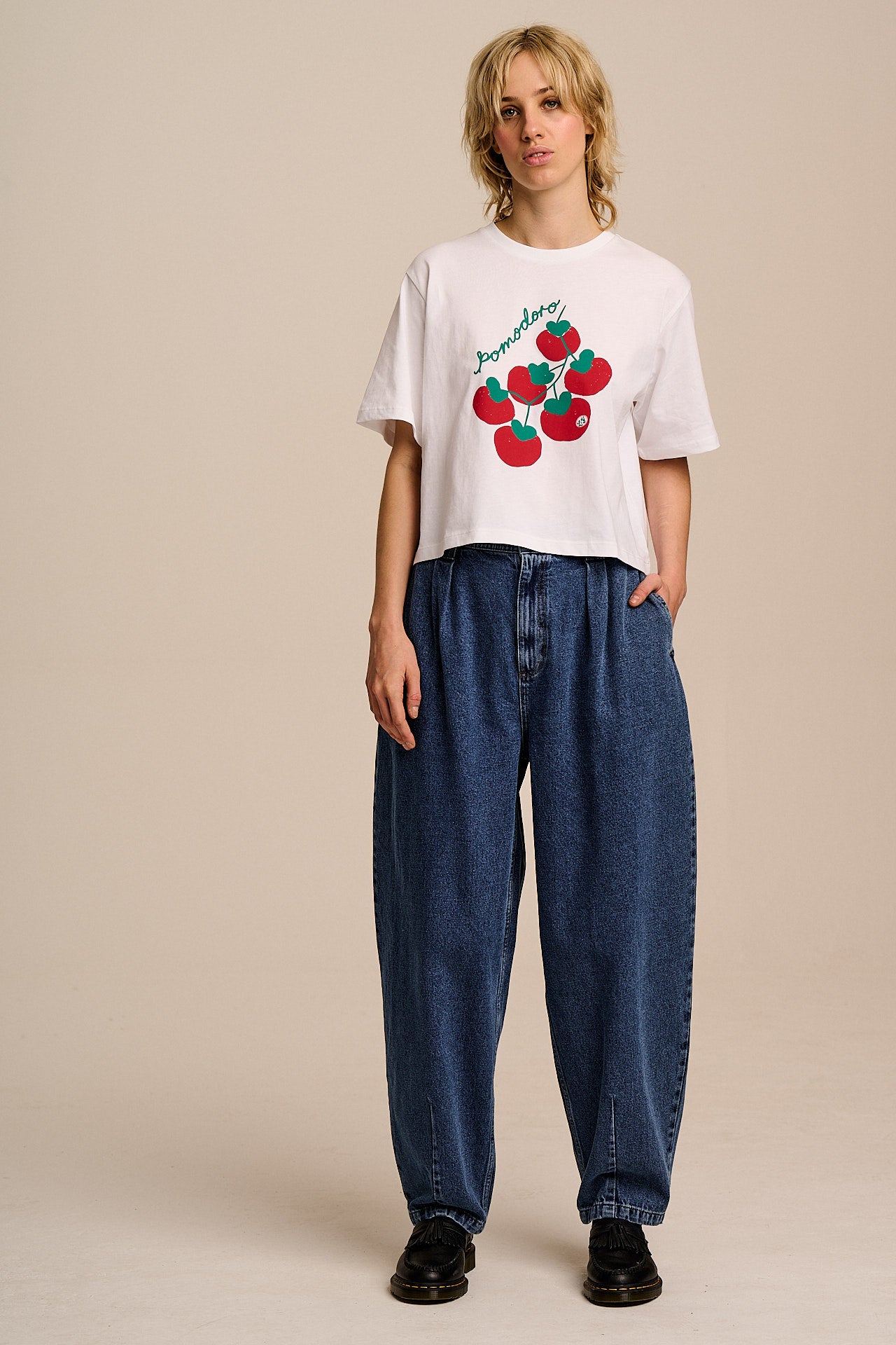 Zayla - Cropped Boxy T-Shirt in Pomodoro Print