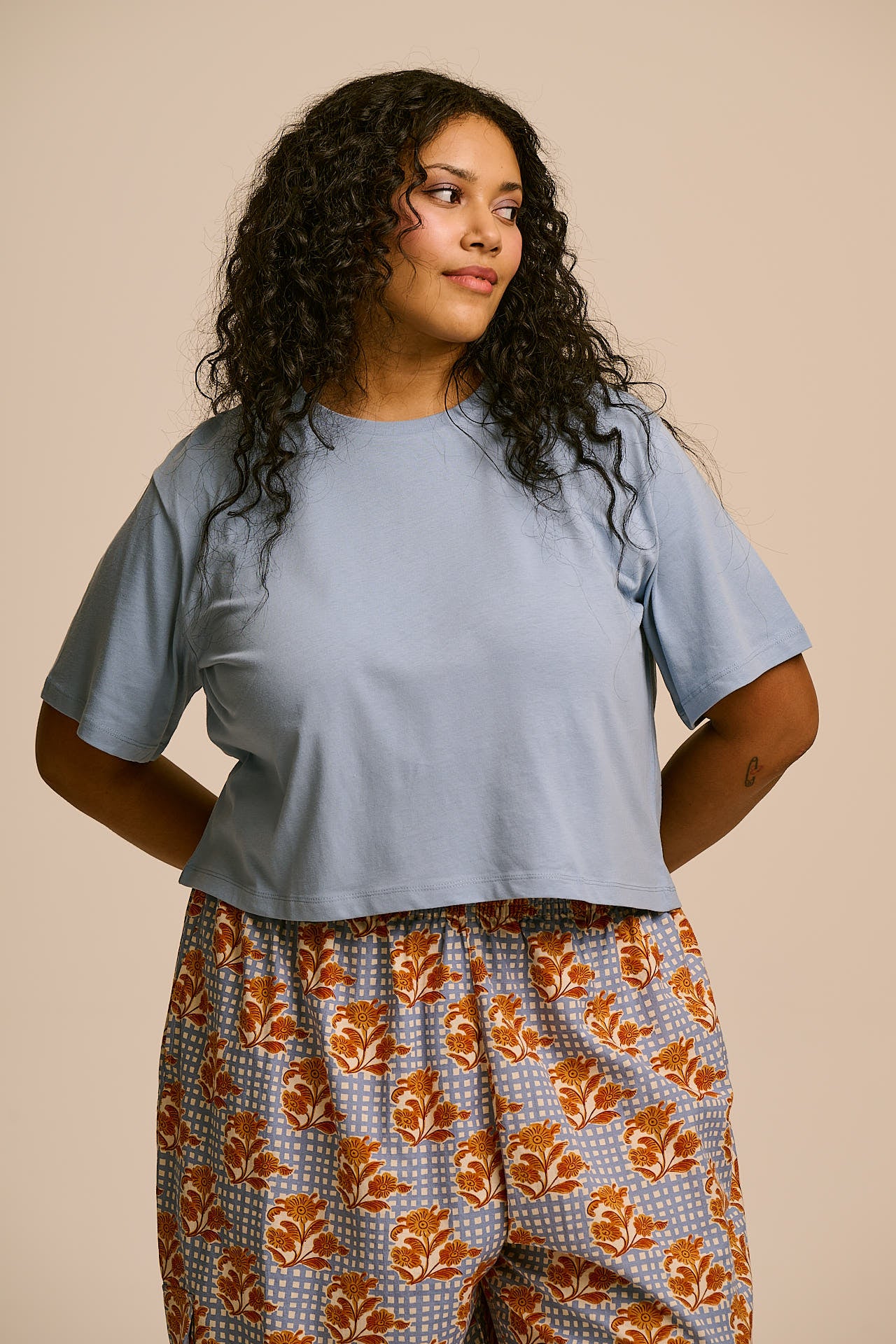 Zayla - Cotton Cropped Boxy T-Shirt in Dusky Blue