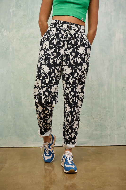 Addison Tapered Jeans: ORGANIC TWILL - Moonflower Print