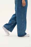 Cole Super Wide Leg Jeans: ORGANIC DENIM - Mid Wash Blue