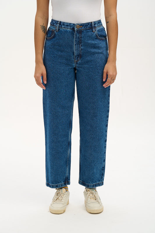 Drew Straight Leg Jeans: ORGANIC DENIM - Mid Wash Blue